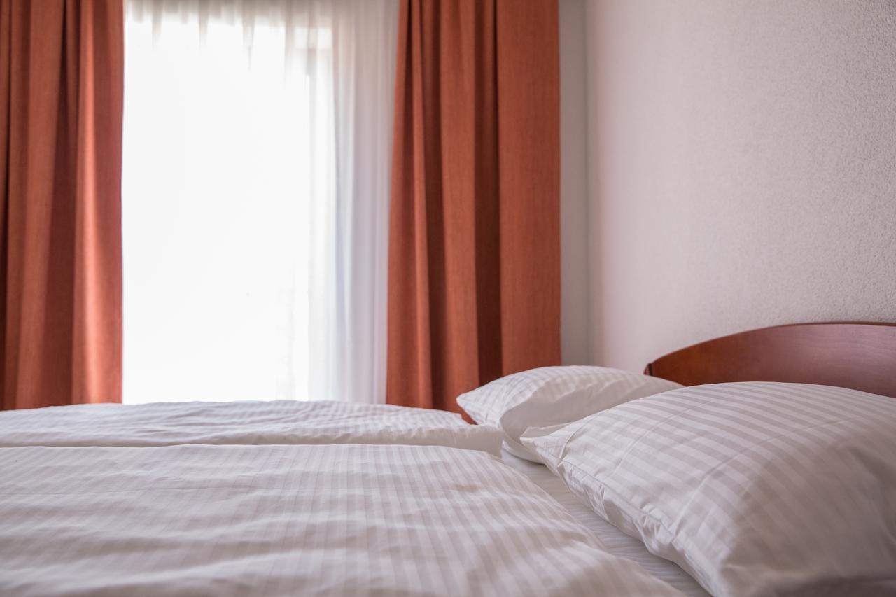 Hotel Knez Kupres Kültér fotó