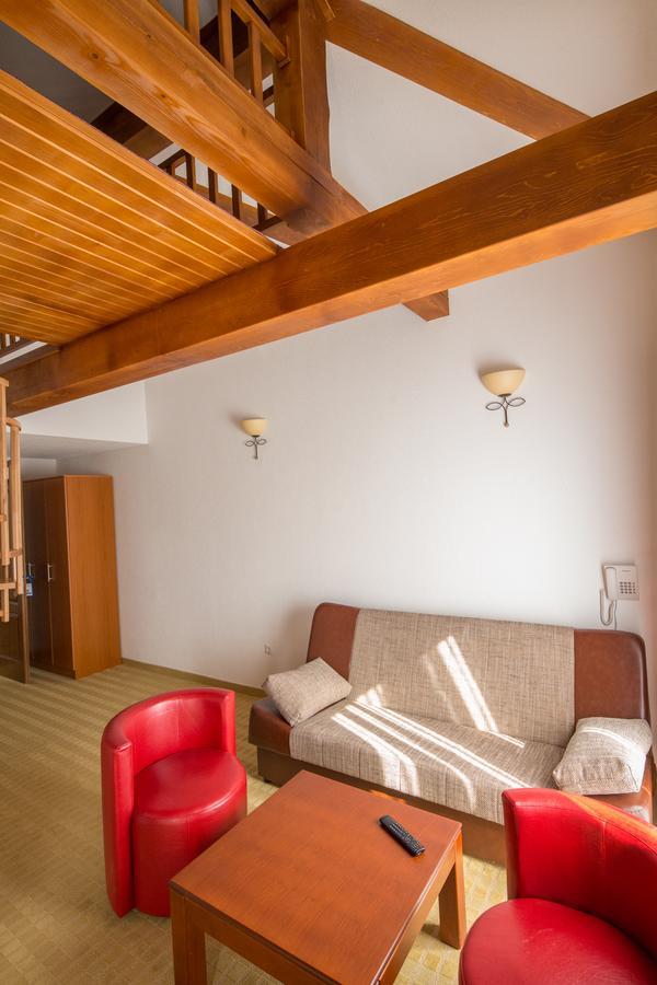 Hotel Knez Kupres Kültér fotó